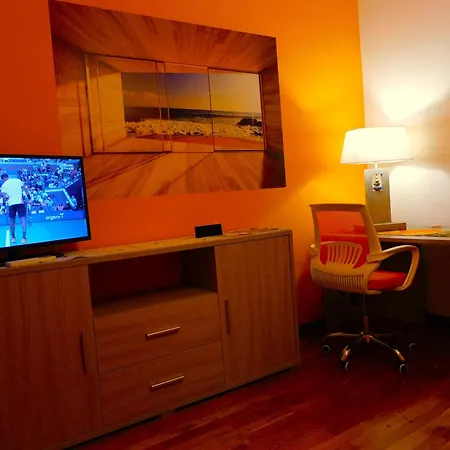 Lägenhet Lukas Con Il Cuore 3 6 Pers E Giardino Privato Merone