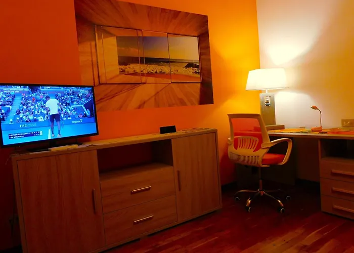 Lägenhet Lukas Con Il Cuore 3 6 Pers E Giardino Privato Merone